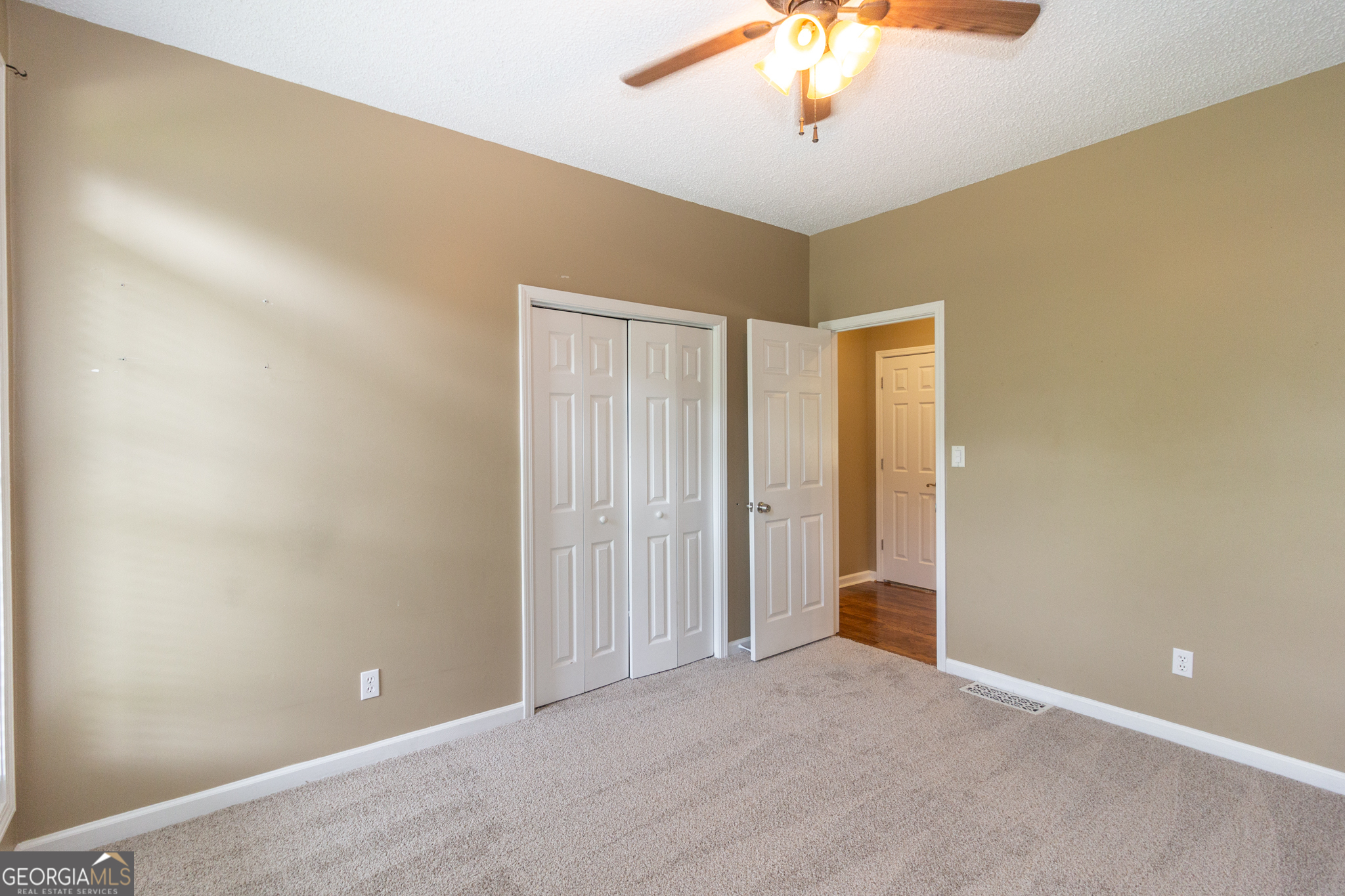 Peachtree City, Georgia 30269, United States, 4 Bedrooms Bedrooms, ,3 BathroomsBathrooms,Residential,Active,3957