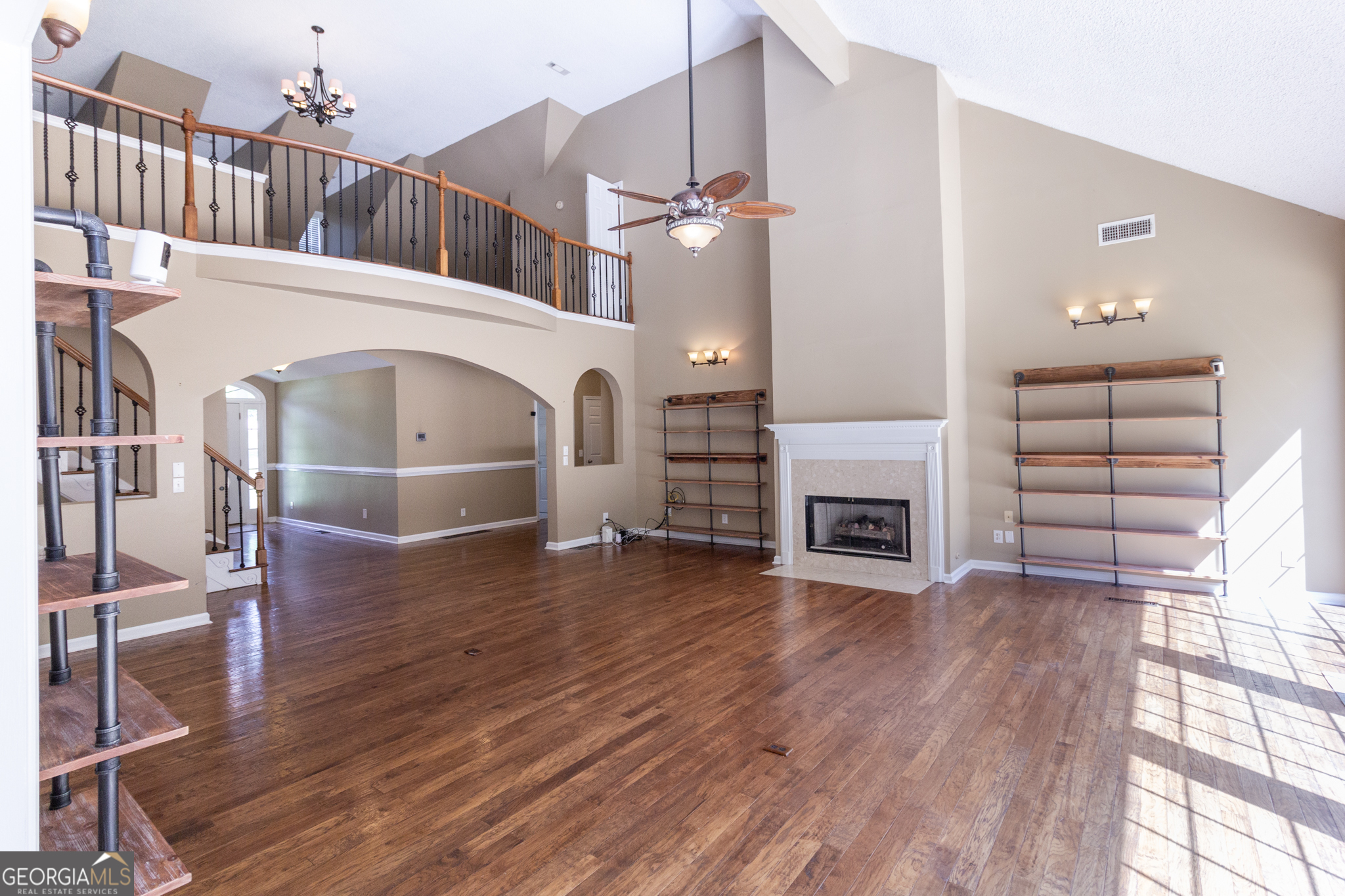 Peachtree City, Georgia 30269, United States, 4 Bedrooms Bedrooms, ,3 BathroomsBathrooms,Residential,Active,3957