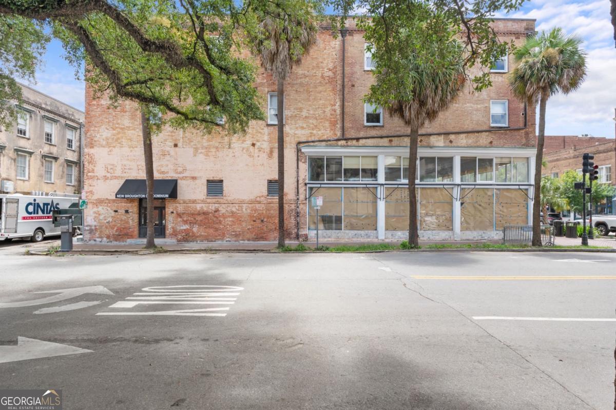 310 W Broughton ST 2012