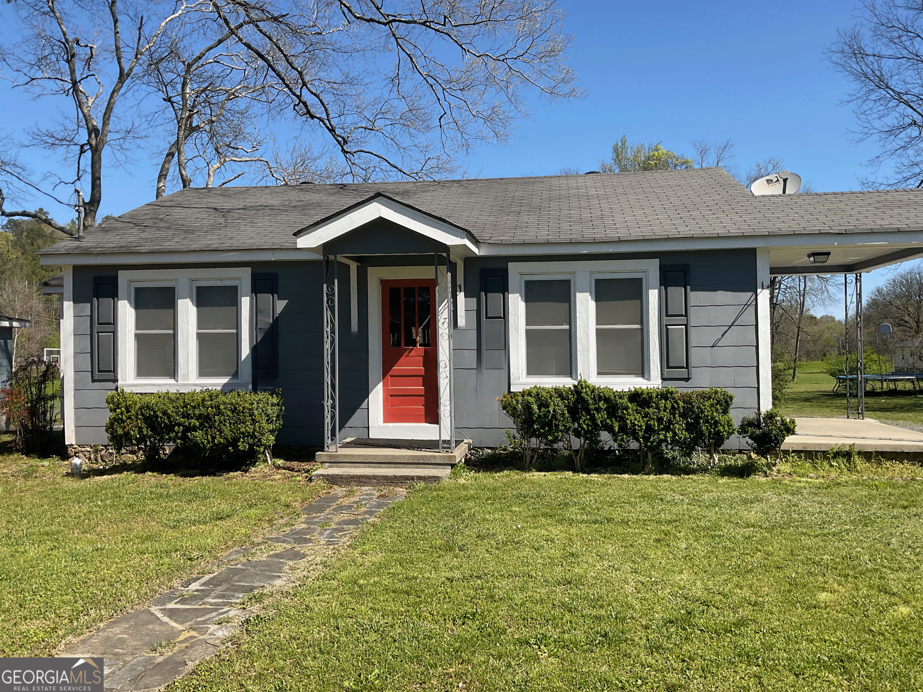 3 bedroom, 2 bath house. Includes gas stove, refrigerator, dishwasher, microwave and washer/dryer. Has central heat & air. Property uses gas. Outbuilding is included. Small pet possible with a non-refundable pet fee