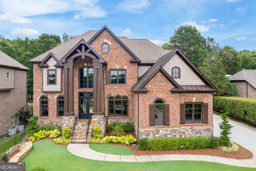 Photo of 2003 Skybrooke Lane, Hoschton, GA 30548 (MLS # 10803578)