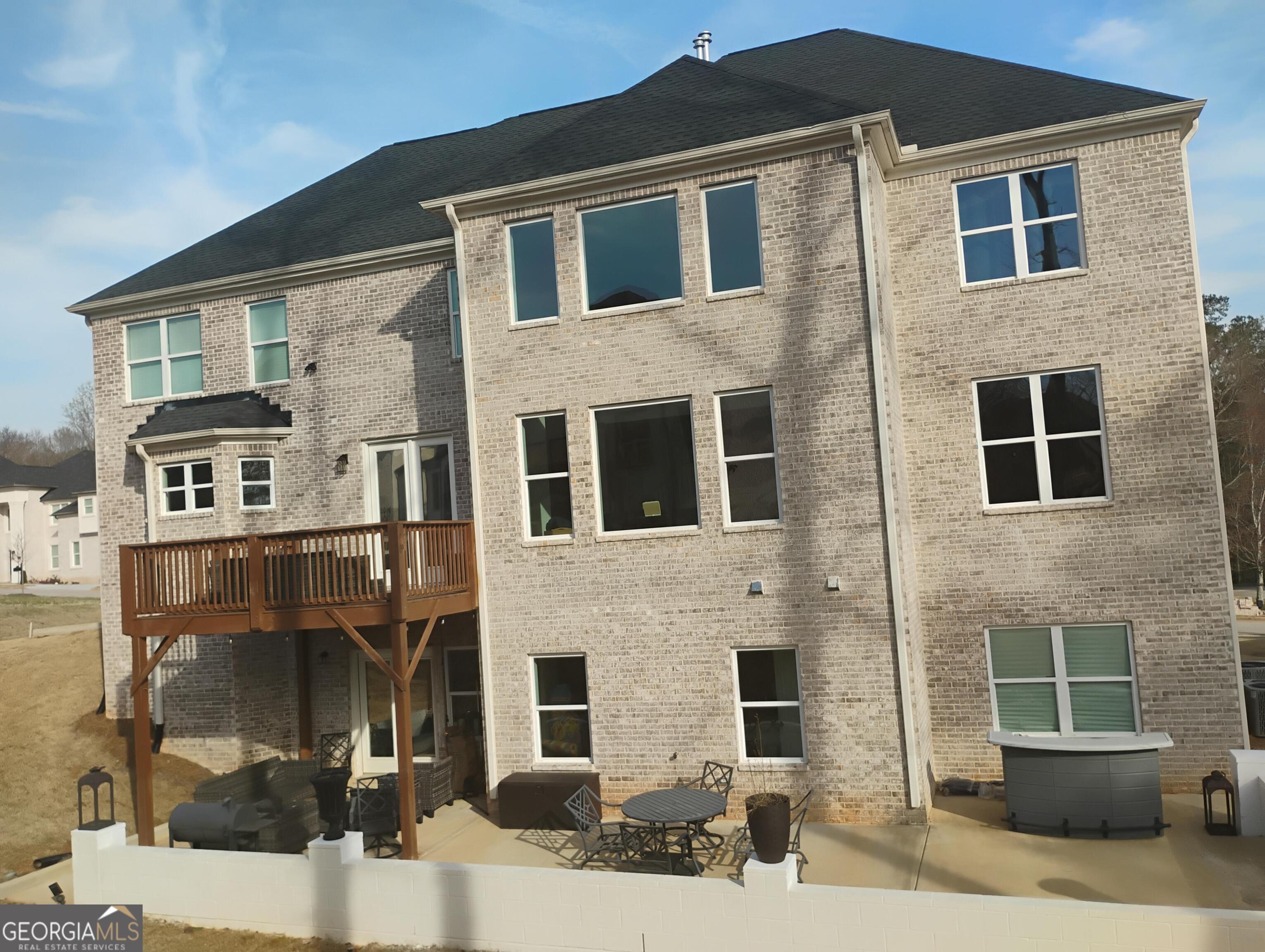 4604 Mossey DR