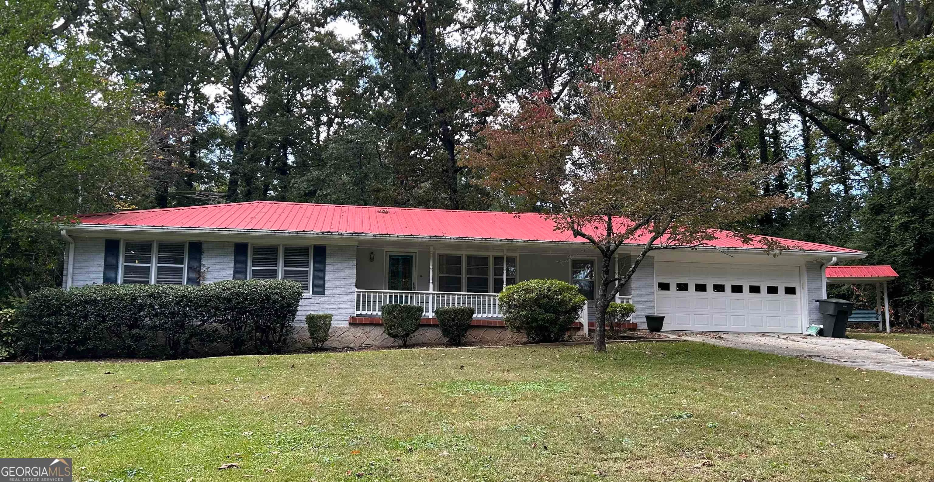 1254 NE Woodland Road