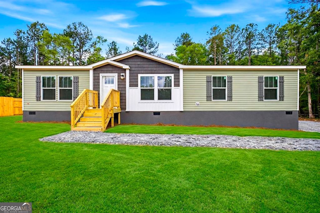 Photo of 106 Thomas Drive, Eatonton, GA 31024 (MLS # 10772034)