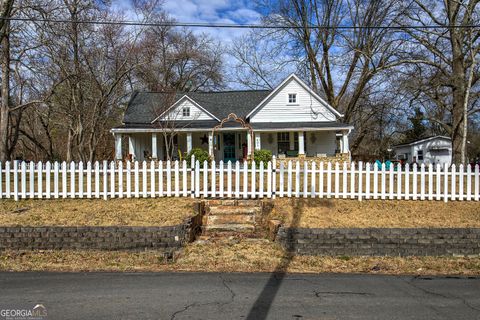 Photo of 401 Edison Street, Menlo, GA 30731 (MLS # 10675064)