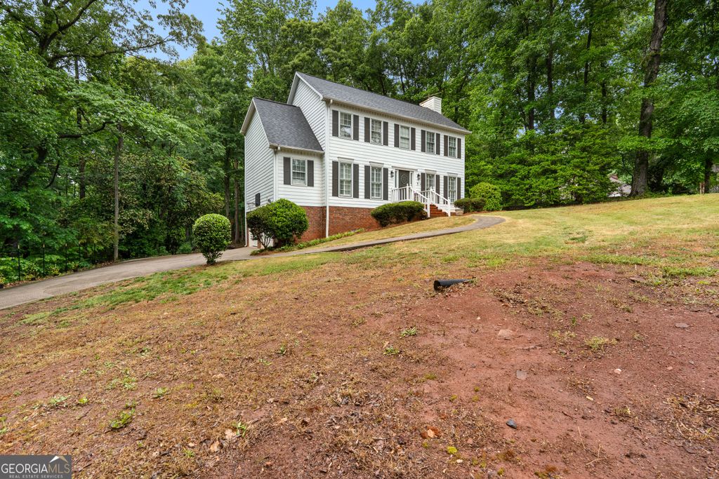 Photo of 129 Lismore Drive, LaGrange, GA 30240 (MLS # 10753337)