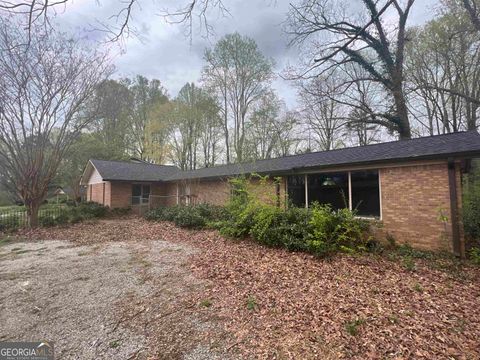 A home in Clarkesville