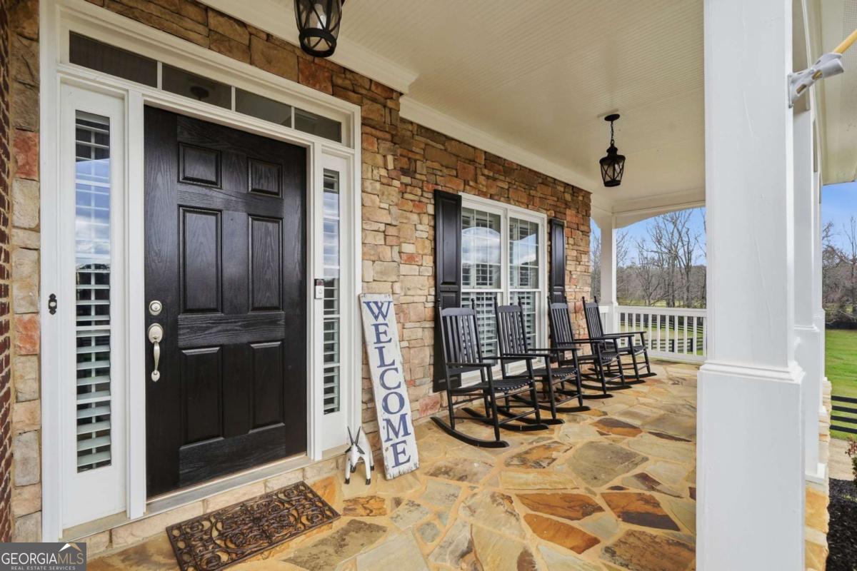 140 Red Gate Lakes DR