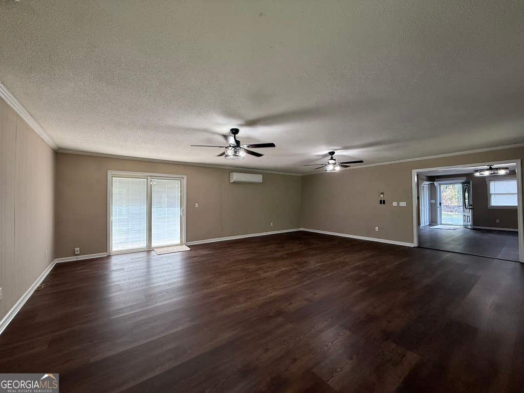 Photo of 818 Ridge Avenue, Thomson, GA 30824 (MLS # 10832712)