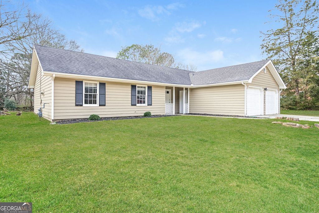 Photo of 3775 Ebenezer Road SE, Conyers, GA 30094 (MLS # 10685279)