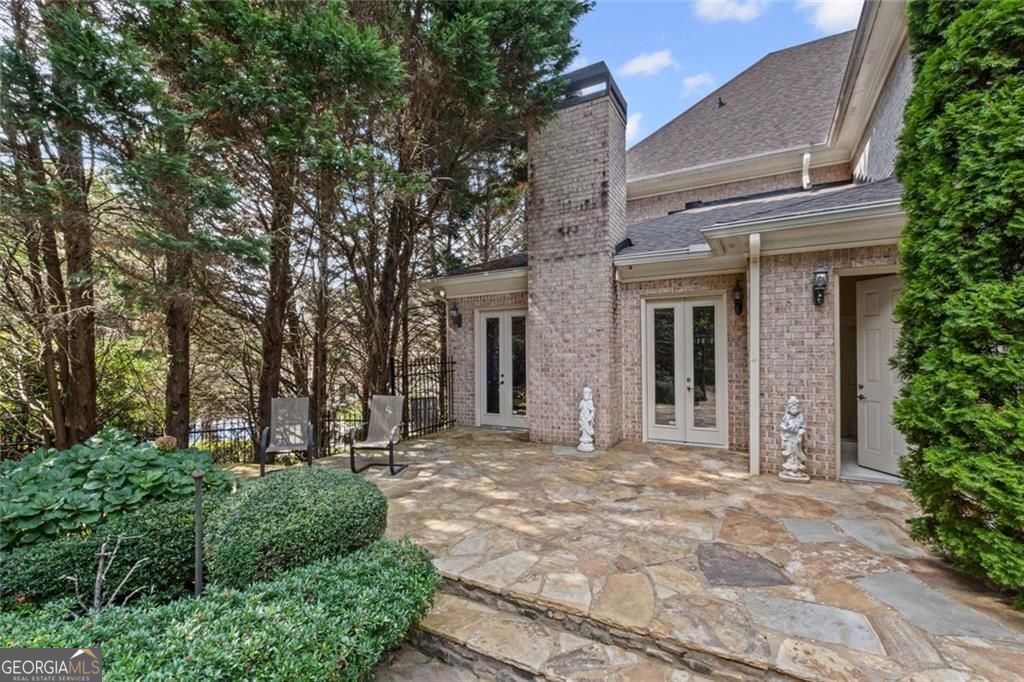 WINDWARD - Residential