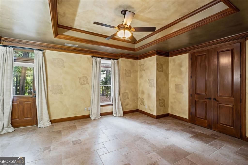 WINDWARD - Residential