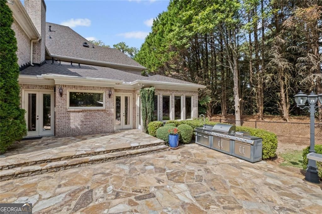 WINDWARD - Residential