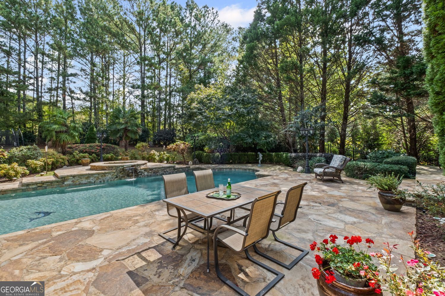 2120 Blackheath TRCE