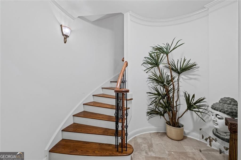 WINDWARD - Residential