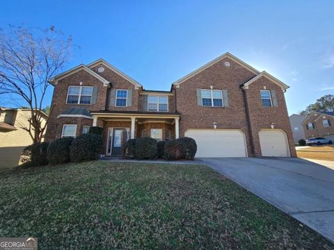 A home in Fairburn