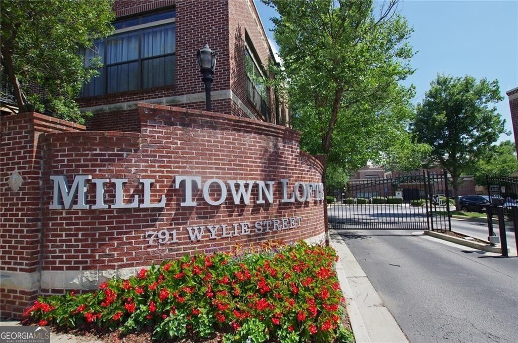 Photo of 791 Wylie Street SE #304, Atlanta, GA 30316 (MLS # 10679100)