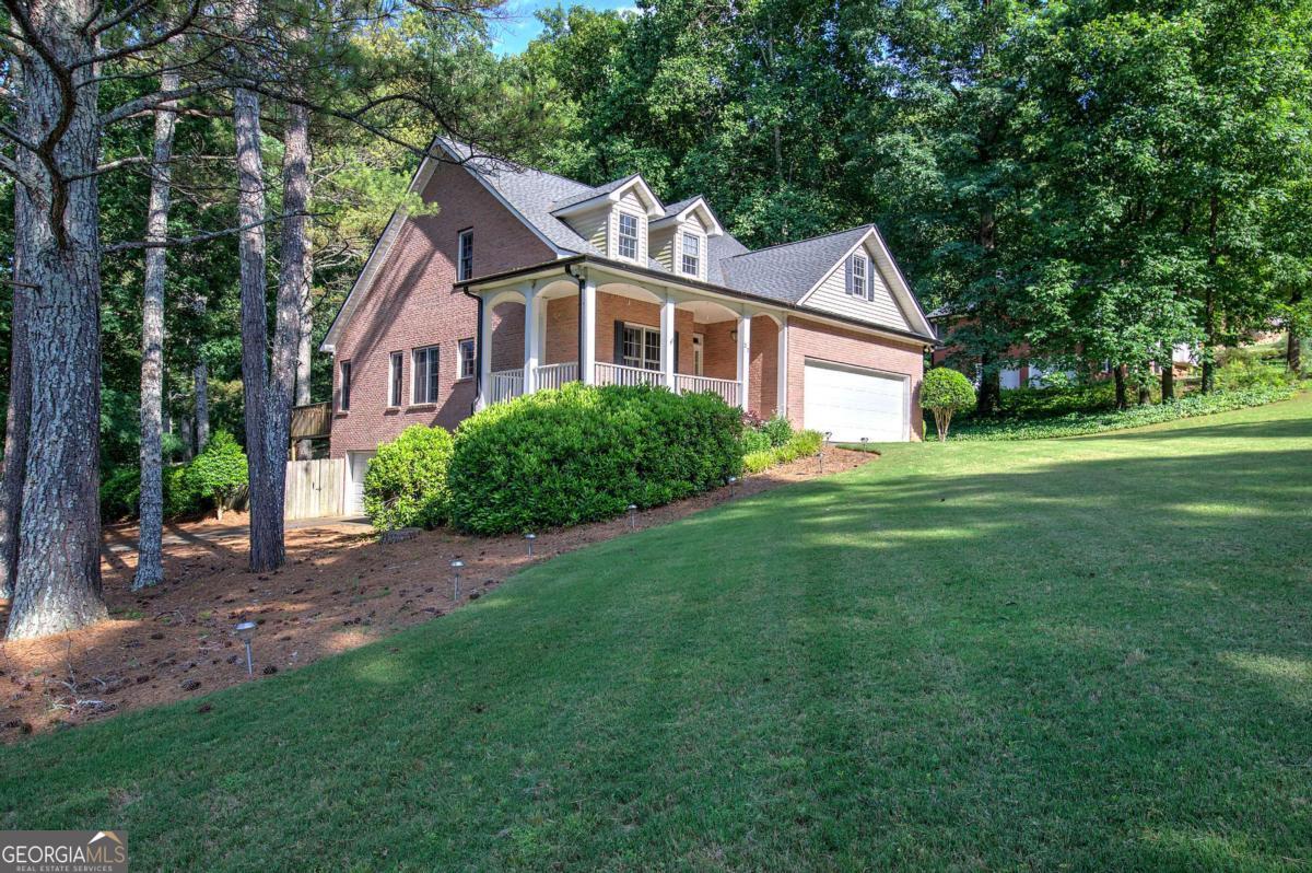 27 Planters DR NW