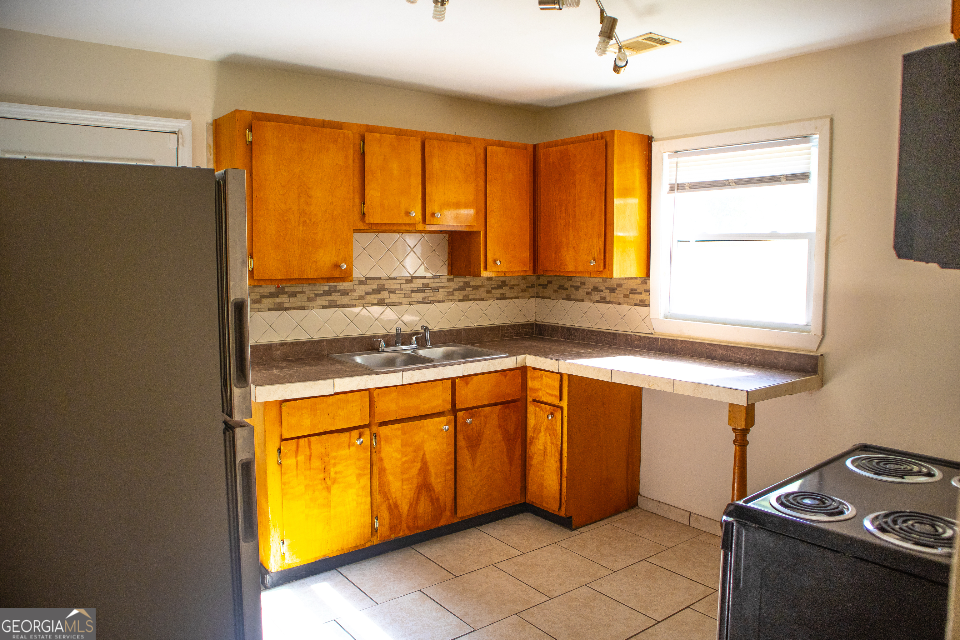 217 Wendan WAY