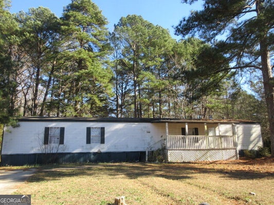 269 LAKEVIEW DR, LOCUST GROVE, GA 30248 - Image f3fc7ab42e4f81e3c64bb89c9052b1a4/4277804854