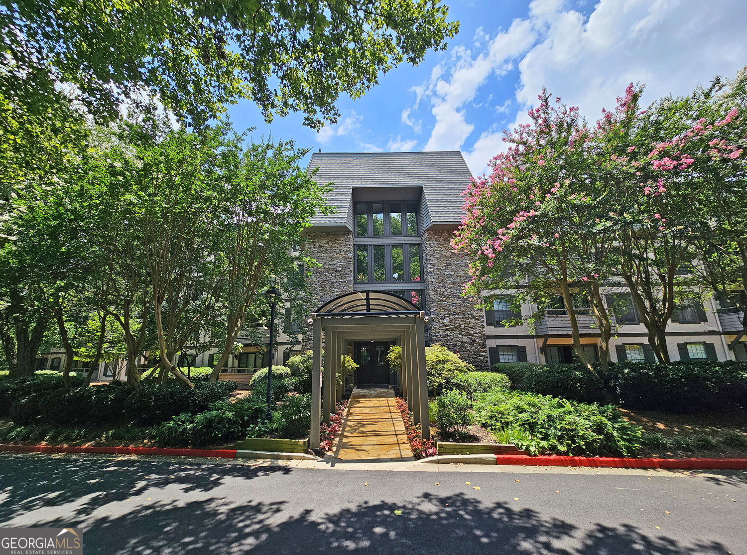 1106 Highland Bluff DR SE 106