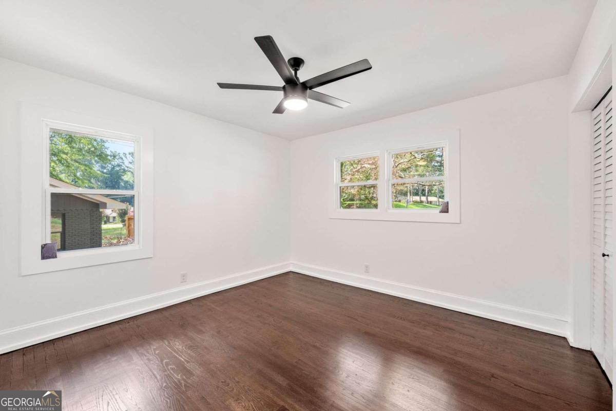 Ponoma Park - Residential