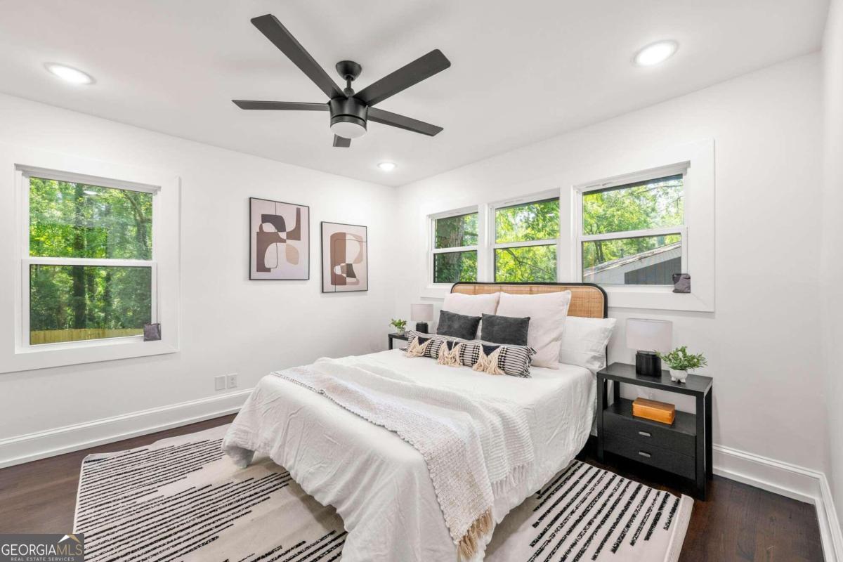 Ponoma Park - Residential