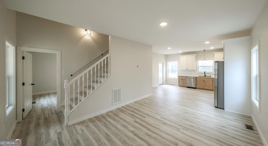 Photo of 533 Tree Ridge, Carrollton, GA 30116 (MLS # 10661572)