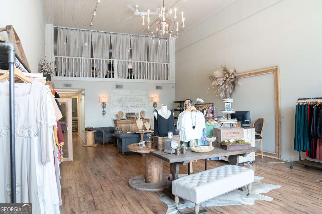 103 W Main ST