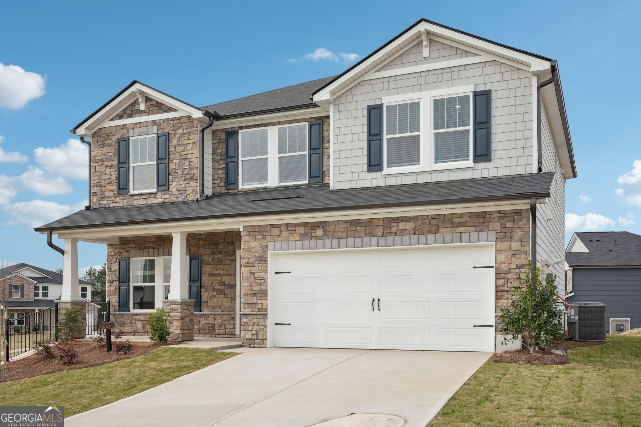 227 Sope Creek CIR
