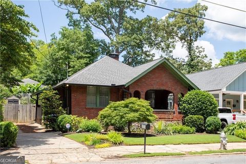 Photo of 1375 Hartford Avenue SW, Atlanta, GA 30310 (MLS # 10703557)