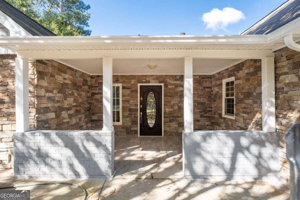 672 MEADOWBROOK DR