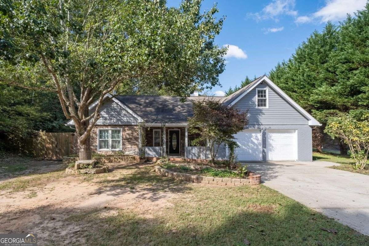 672 MEADOWBROOK DR