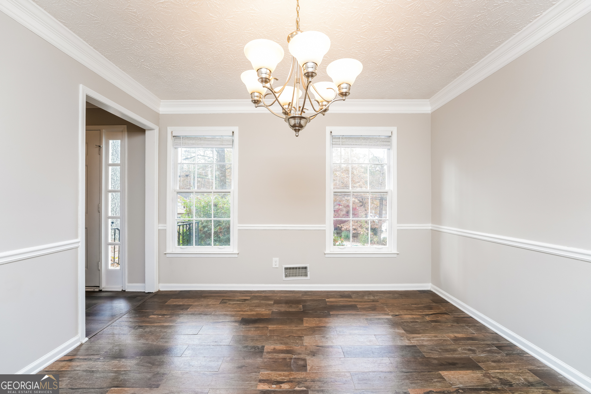 2820 Spring Ridge CIR