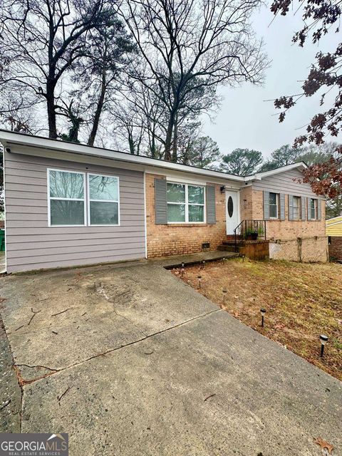 172 SCARSDALE DR Riverdale GA 30274