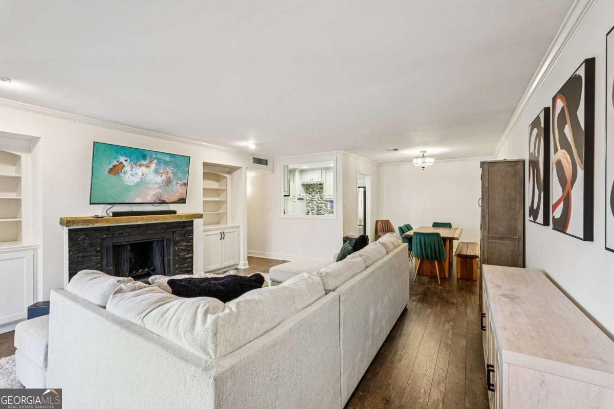 1419 Summit North DR NE