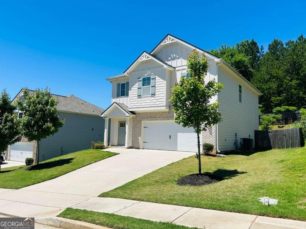 Photo of 57 Pacific Avenue, Sharpsburg, GA 30277 (MLS # 10843168)
