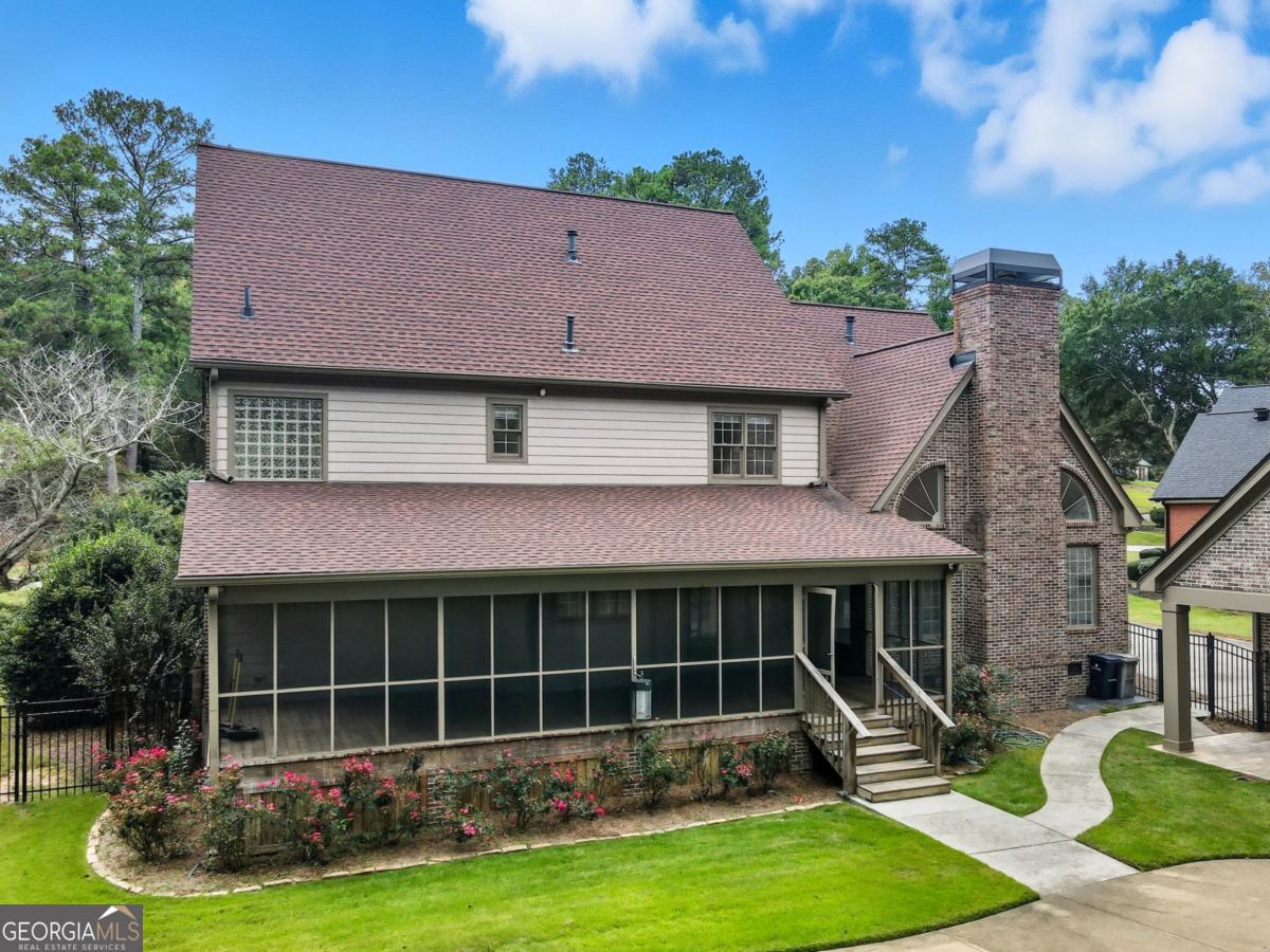 10 Buckingham CT