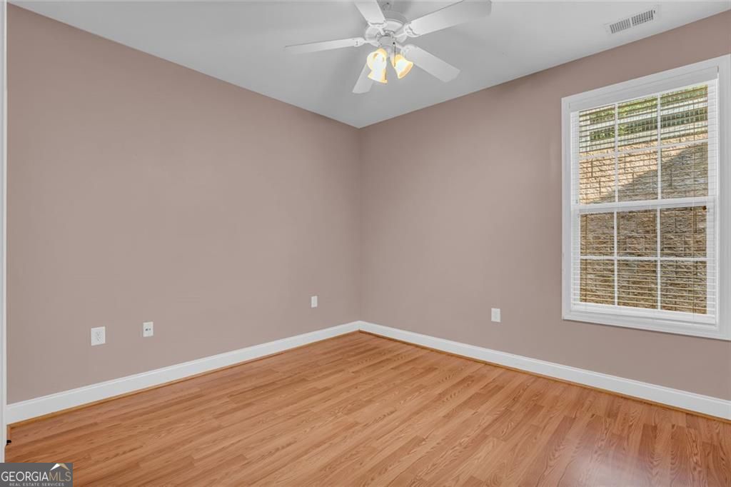 Cumming, Georgia 30041, United States, 3 Bedrooms Bedrooms, ,2 BathroomsBathrooms,Residential,Active,215638