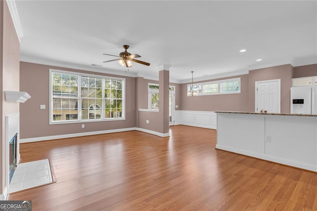 Cumming, Georgia 30041, United States, 3 Bedrooms Bedrooms, ,2 BathroomsBathrooms,Residential,Active,215638