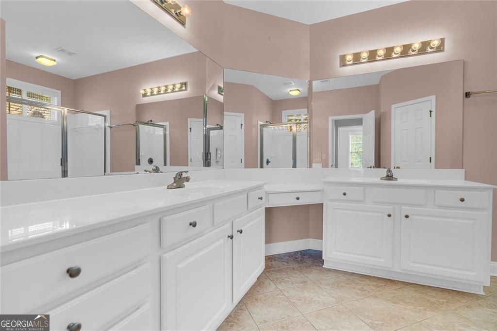 Cumming, Georgia 30041, United States, 3 Bedrooms Bedrooms, ,2 BathroomsBathrooms,Residential,Active,215638