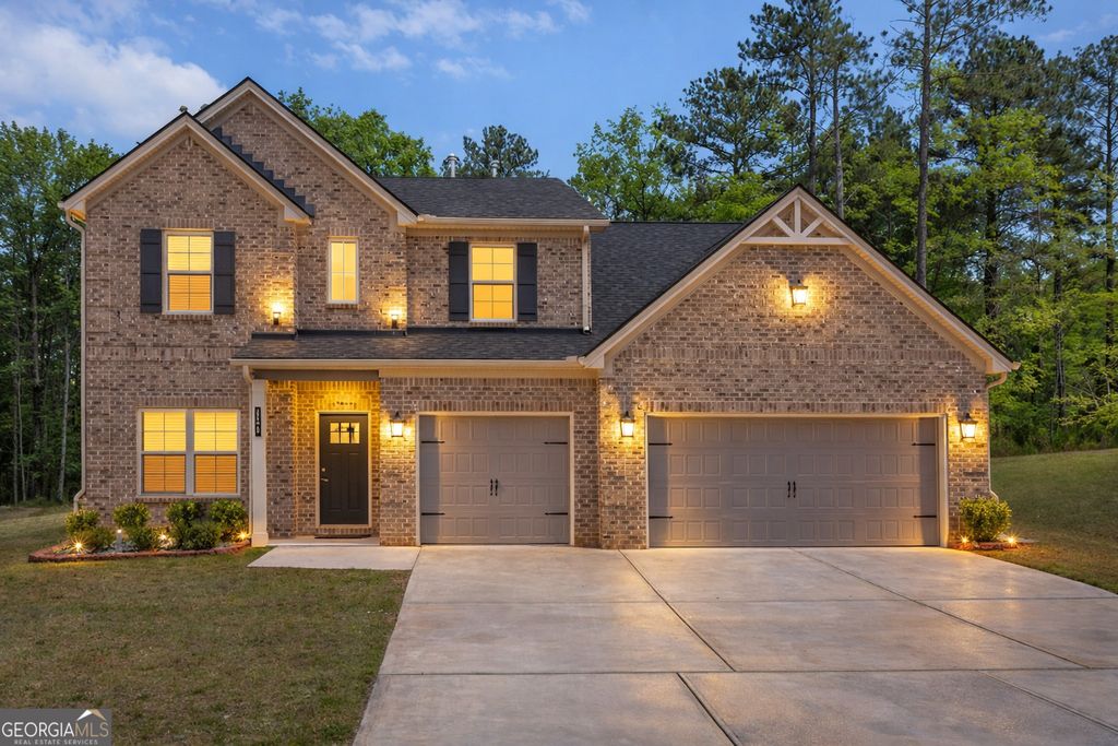Photo of 420 Tavistock Court, Mcdonough, GA 30252 (MLS # 10719460)
