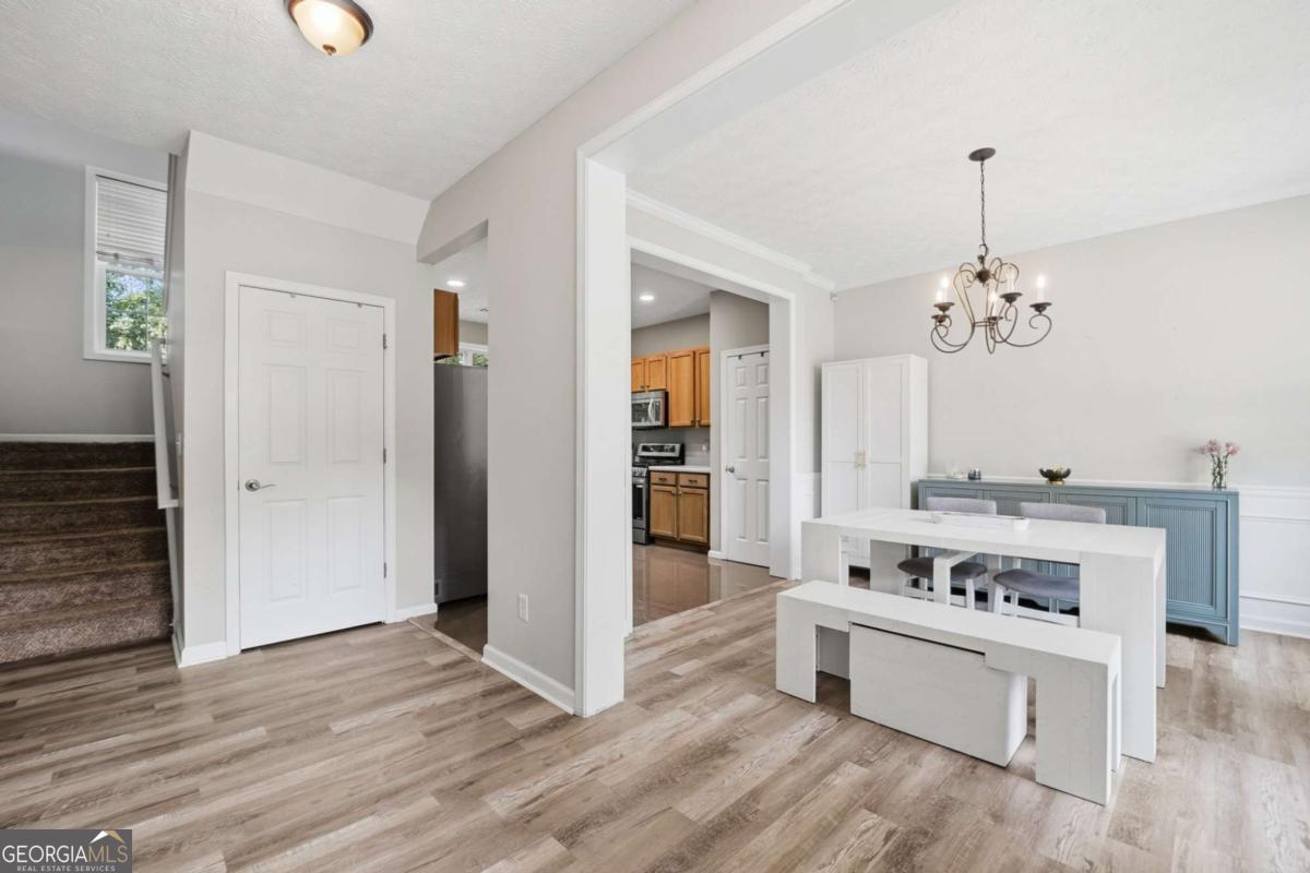 406 Cobalt Valley LN