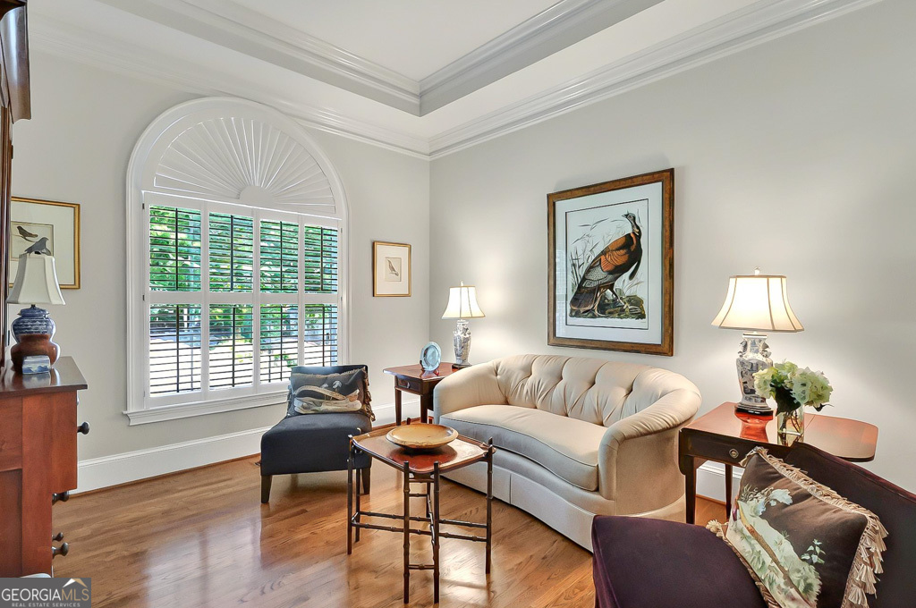 2250 Edgemere Lake CIR