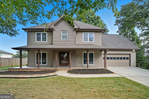 1900 Pennistone WAY Snellville GA 30078