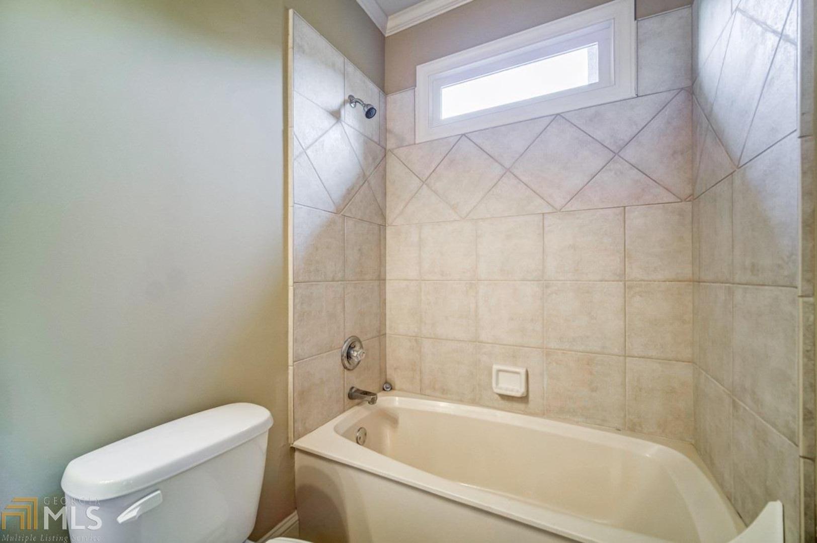 Enclave At Sope Creek - Residential