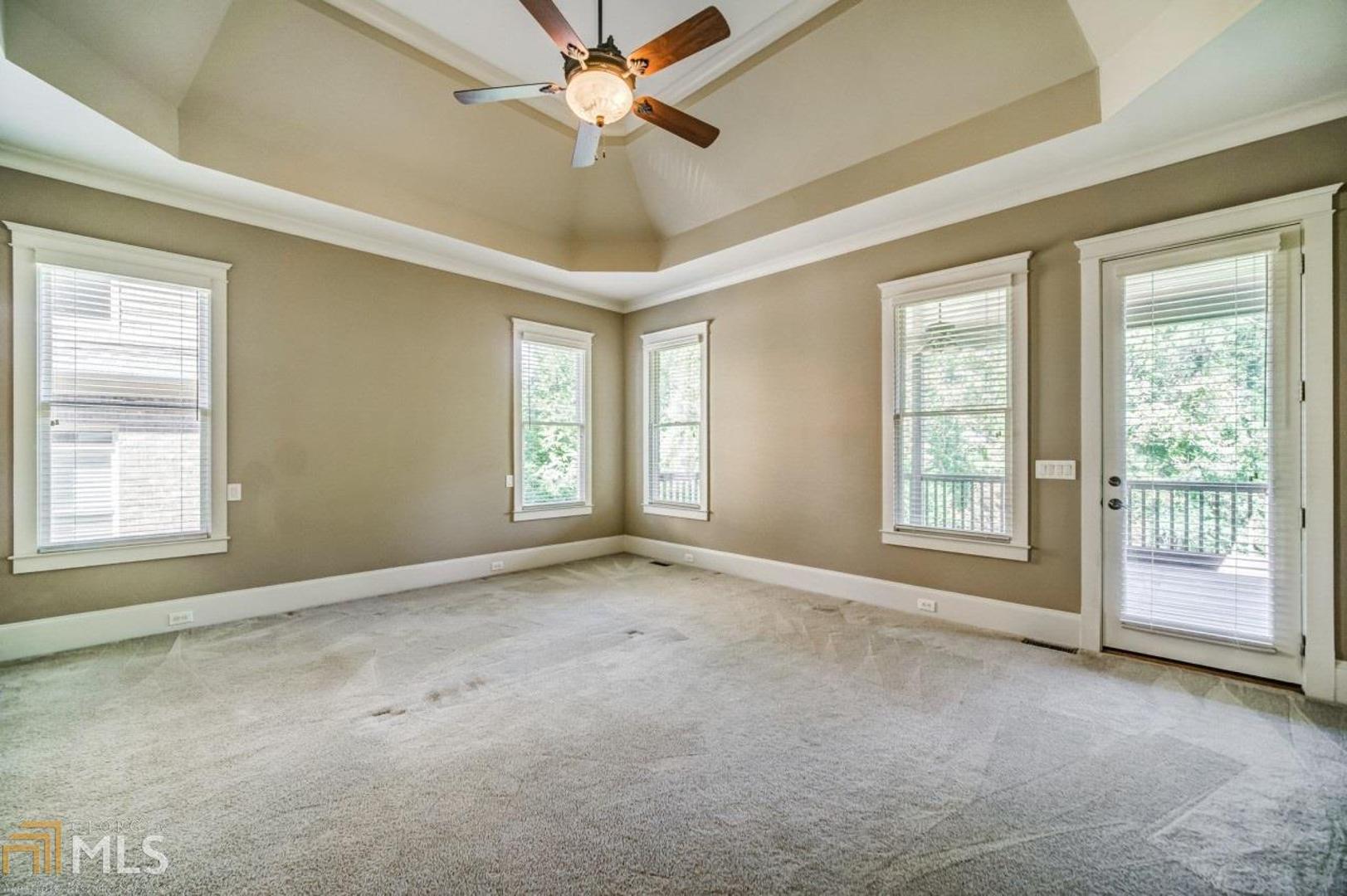 Enclave At Sope Creek - Residential