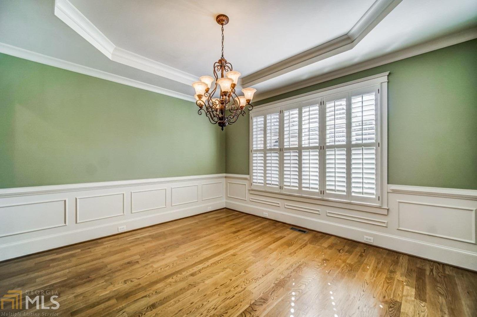 Enclave At Sope Creek - Residential