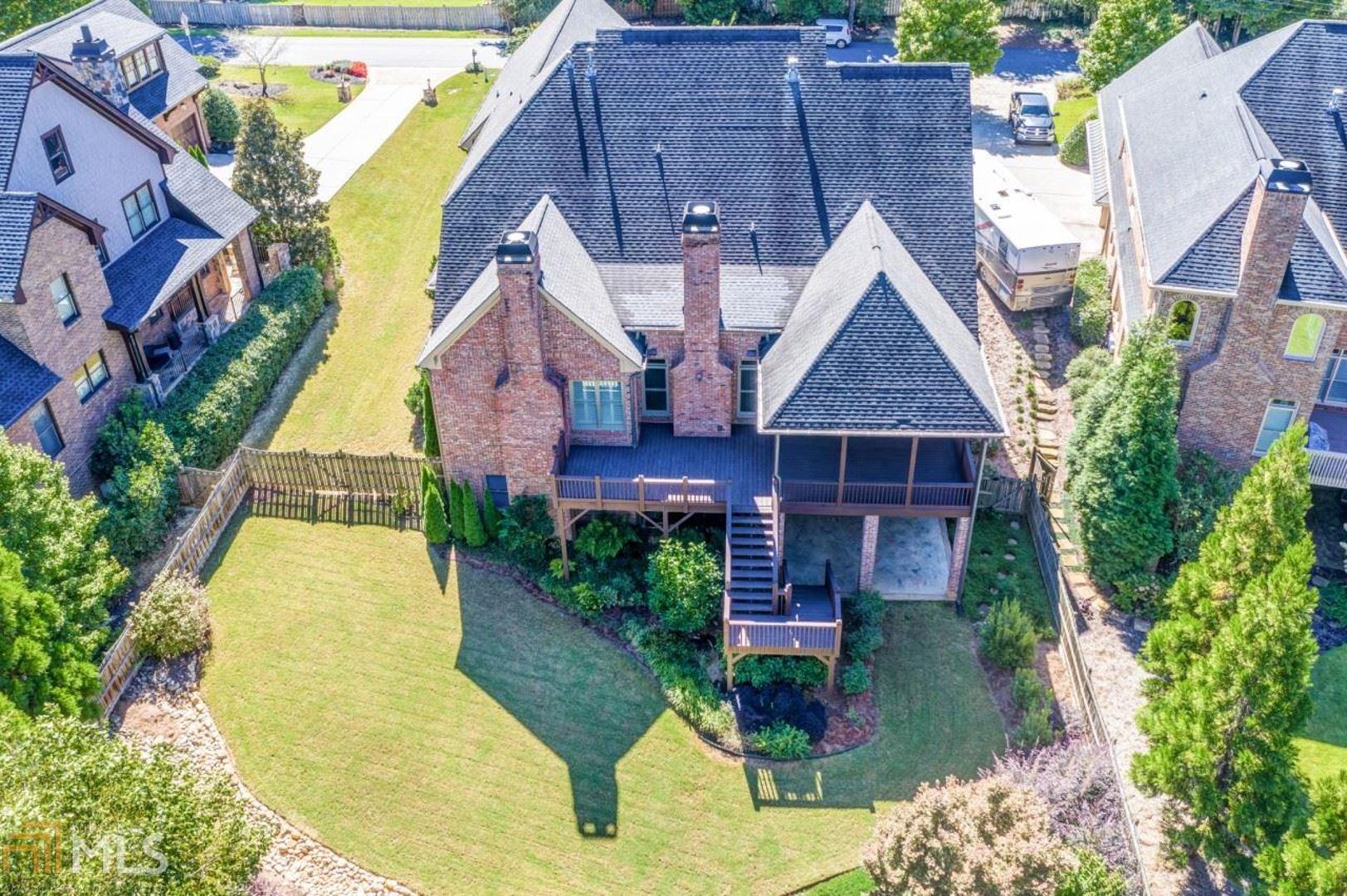 Enclave At Sope Creek - Residential