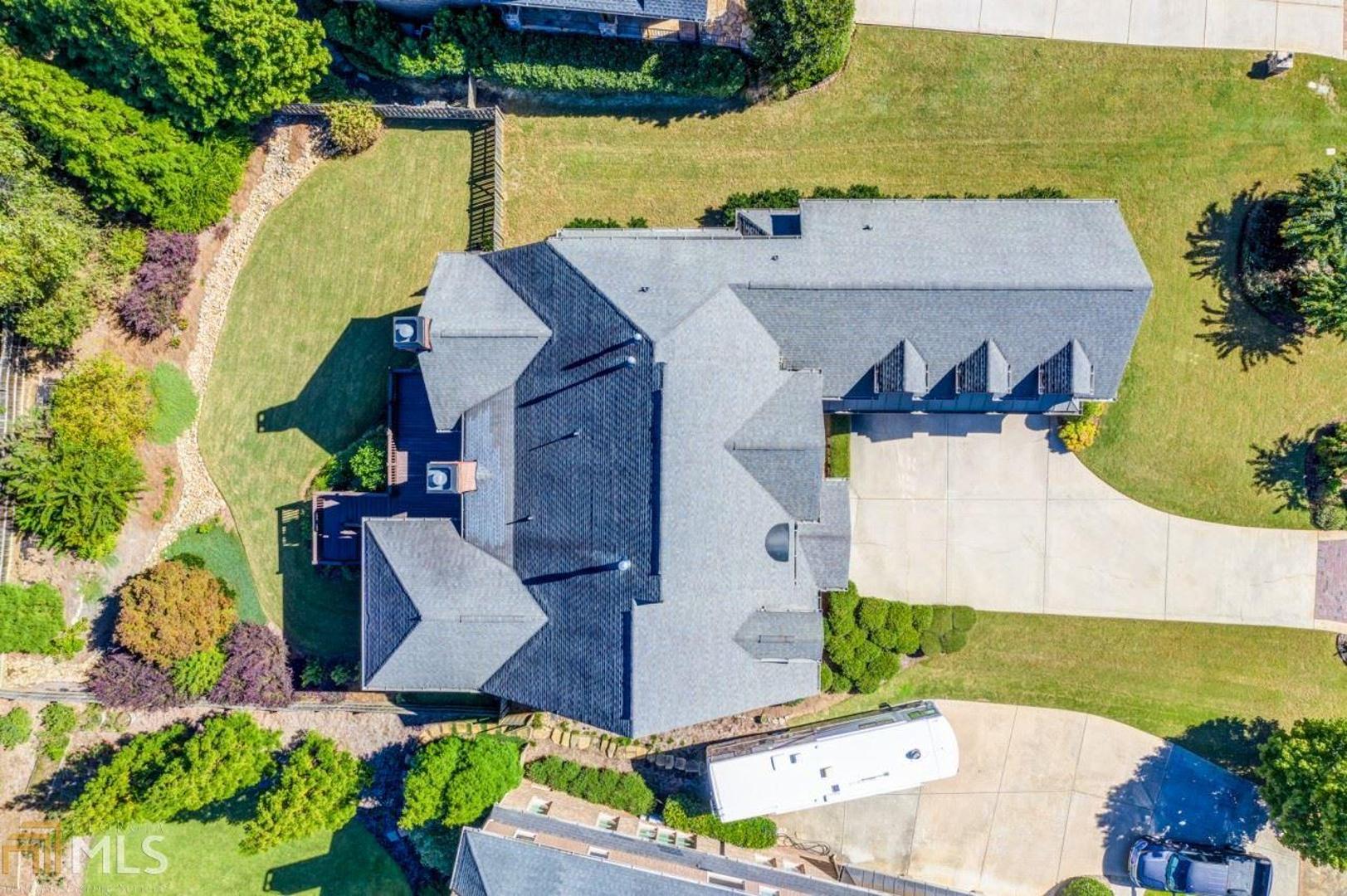 Enclave At Sope Creek - Residential